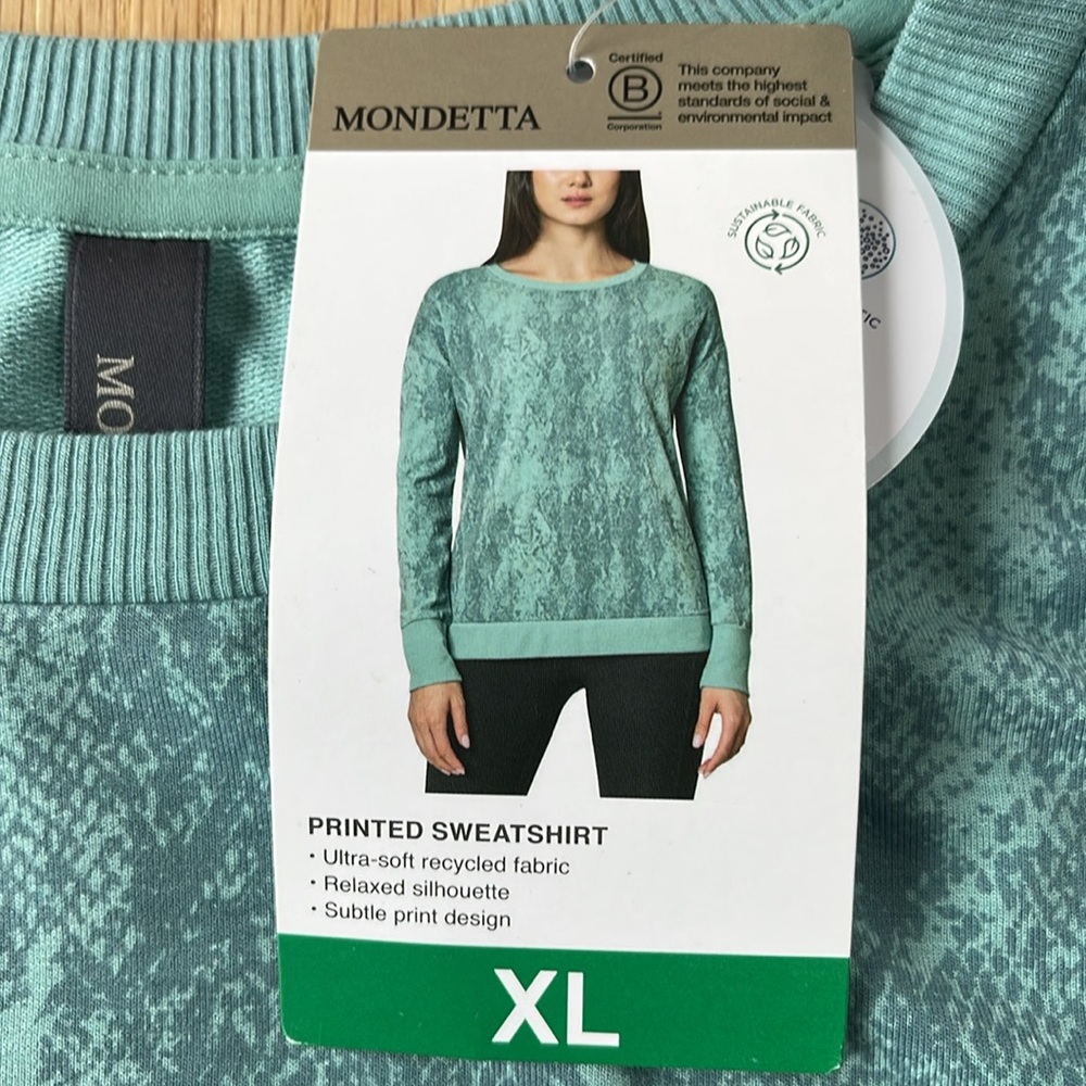 Mondetta long sleeve shirt